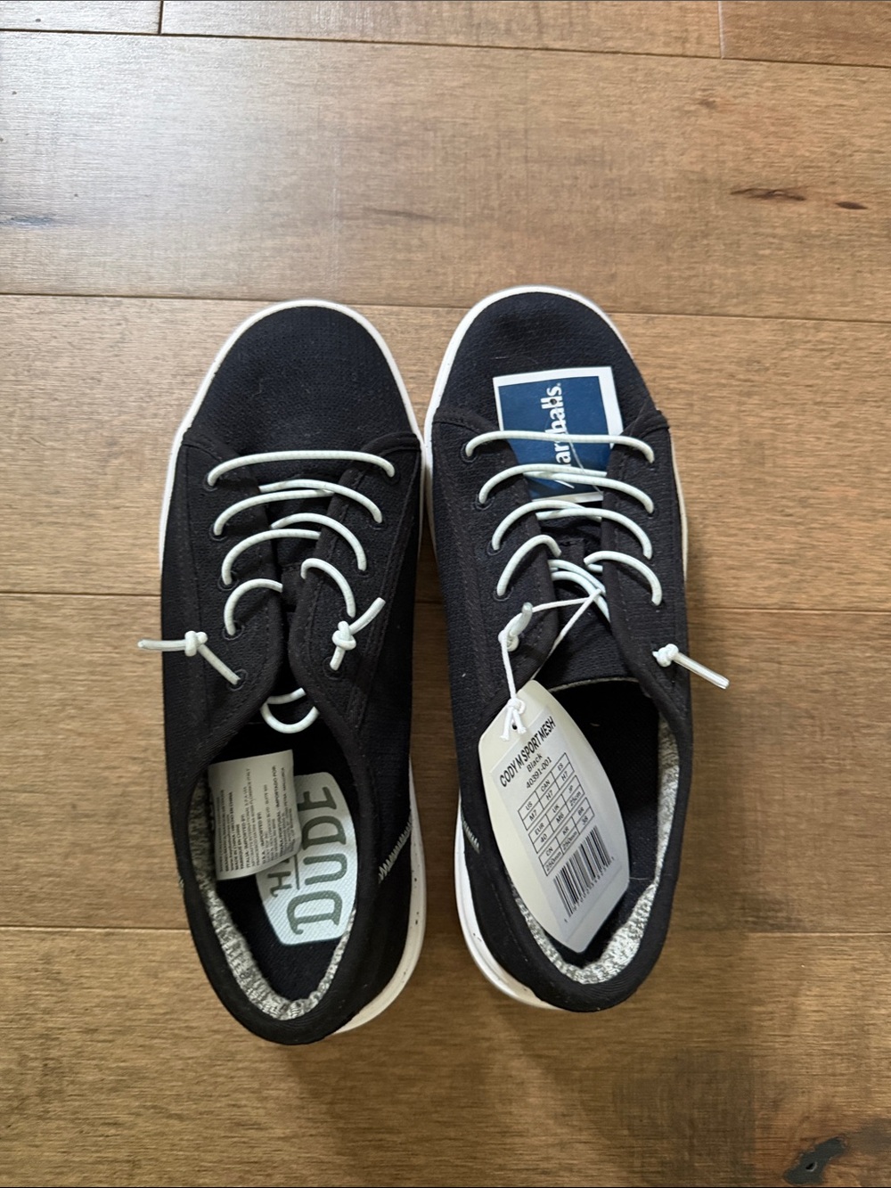 Hey Dude Black Canvas Sneakers with White Laces and White Soles size 7 💋
